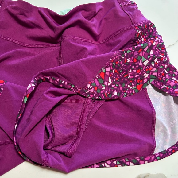 Lululemon Athletica Speed Up Purple Mosaic Shorts - Picture 7 of 9